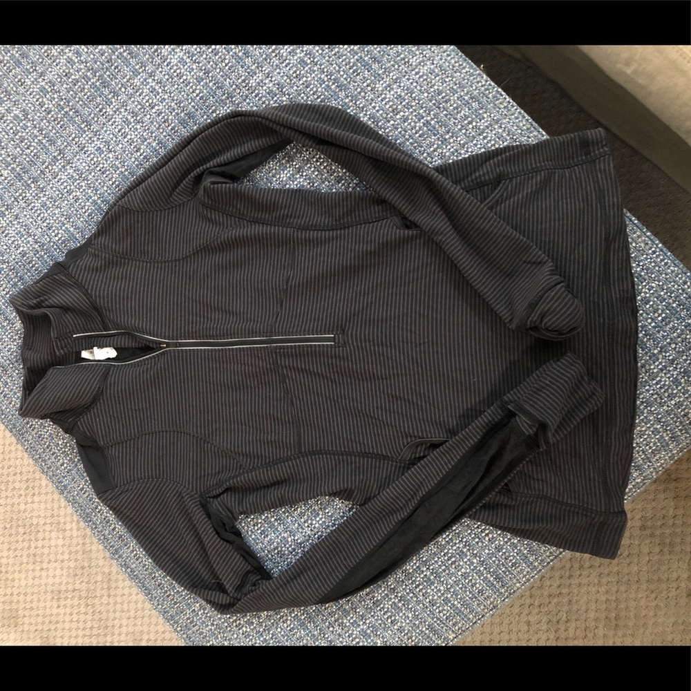 Lululemon Size 8 Half-zip